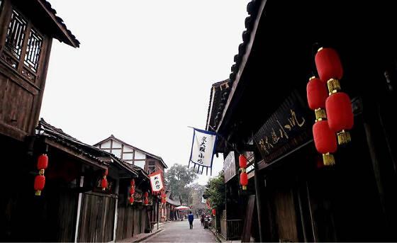 湿度拉满！福建“回南天”.....